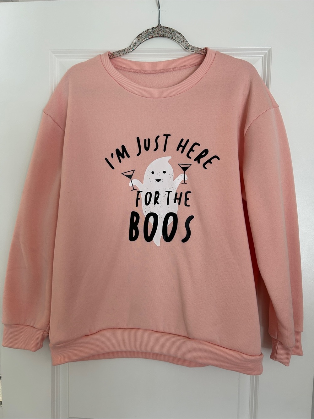 Pink Crewneck Sweatshirt with Playful Ghost Graphic